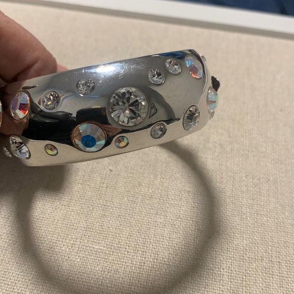 Silver Rhinestone Clasp Bracelet - Picture 4 of 4